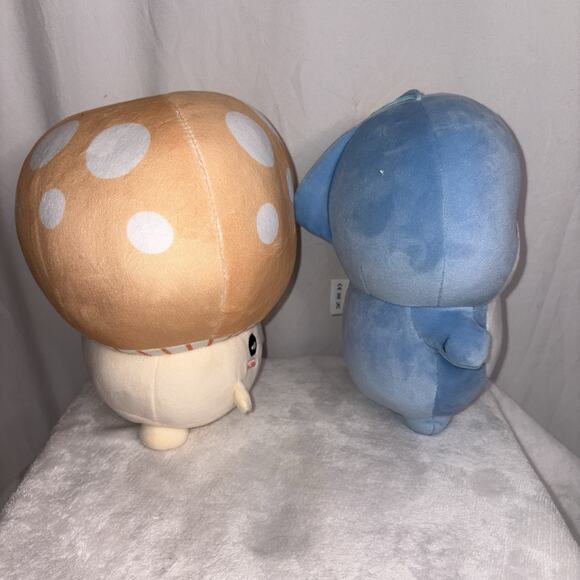 Chubby Shark & Squishy Mushroom Plush Stuffed Animal Gatcha Toy NWT - Picture 3 of 14
